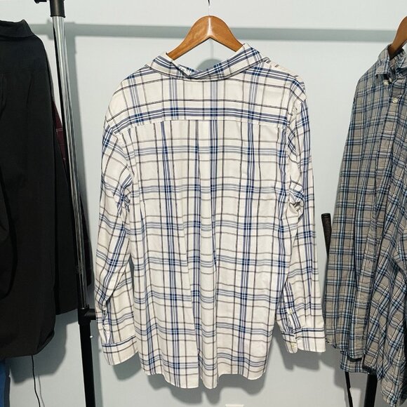 Men's XL Long Sleeve Dress Shirts Lot of 4 Assorted Brand Colors Button Down - Picture 10 of 14